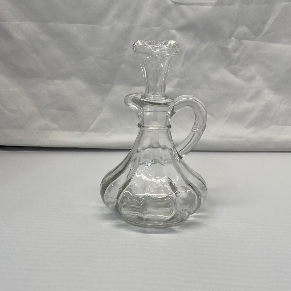 Anchor Hocking Cruet for Oil/Vinegar